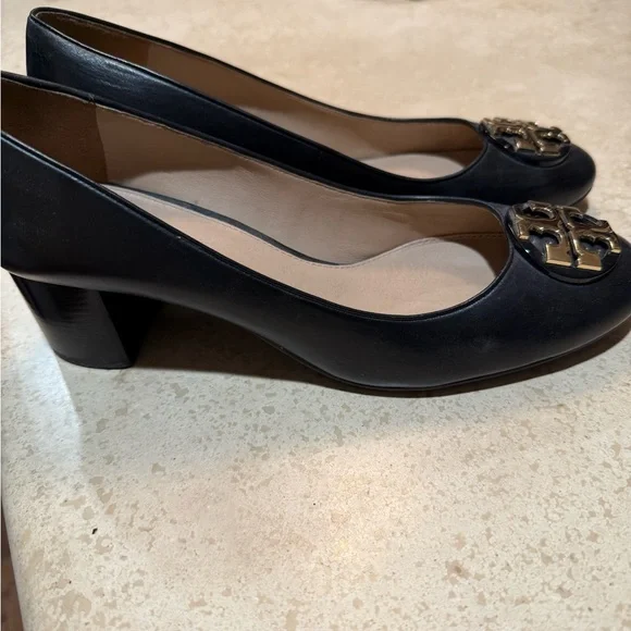 Tory Burch Black Heels with Gold Emblem - Picture 4 of 8